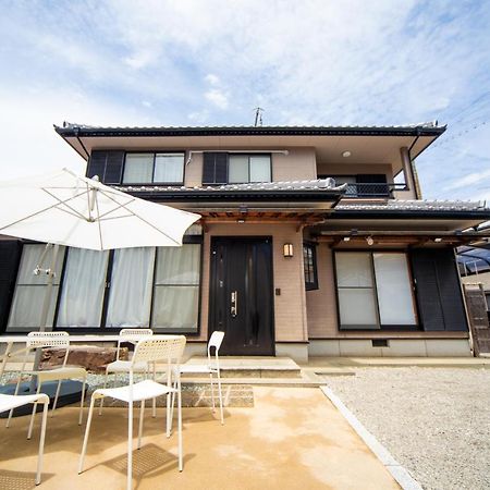Awaji Egaosakuie Tonouchi Villa Bagian luar foto