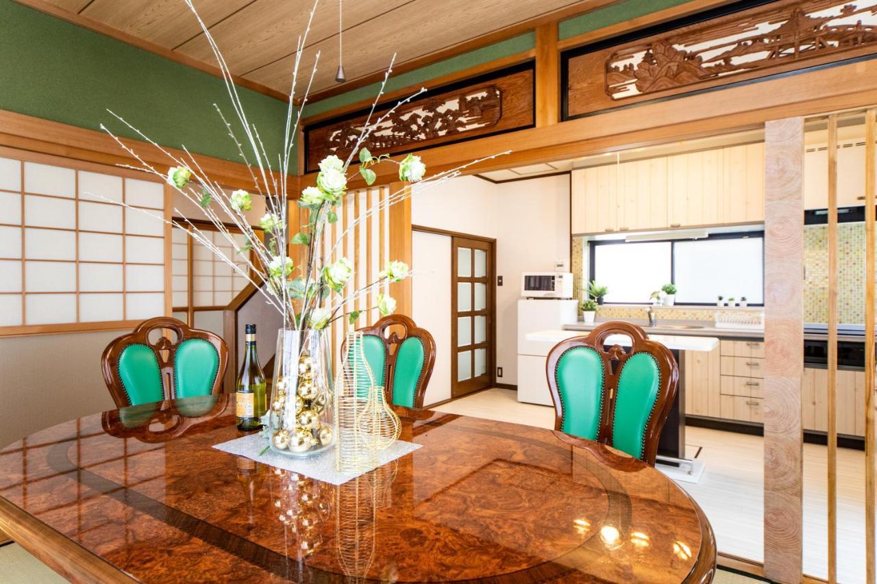Awaji Egaosakuie Tonouchi Villa Bagian luar foto
