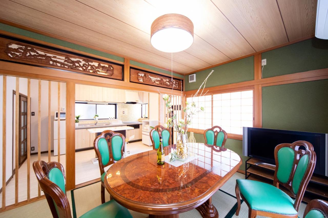 Awaji Egaosakuie Tonouchi Villa Bagian luar foto