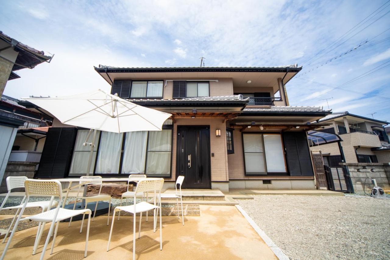 Awaji Egaosakuie Tonouchi Villa Bagian luar foto